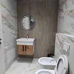 Daire Tirent Apartments-one Bedroom Porcelan Tiran