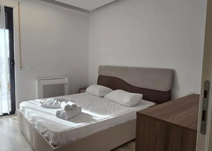 Tirent Apartments-one Bedroom Porcelan Апартаменты Тирана